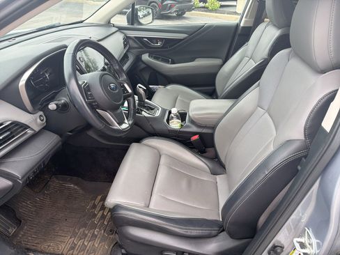 Used 2022 Subaru Outback Limited AWD/4WD image 22