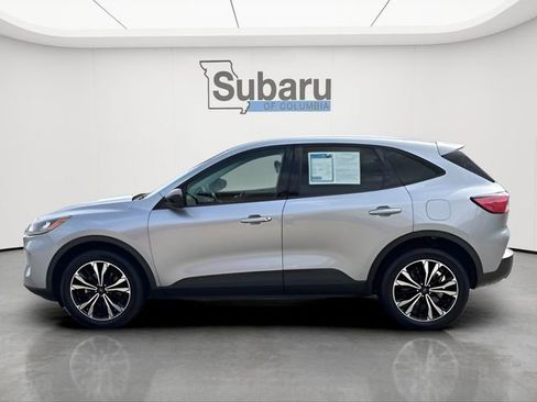 Used 2021 Ford Escape SE w/ SE Sport Appearance Package image 5