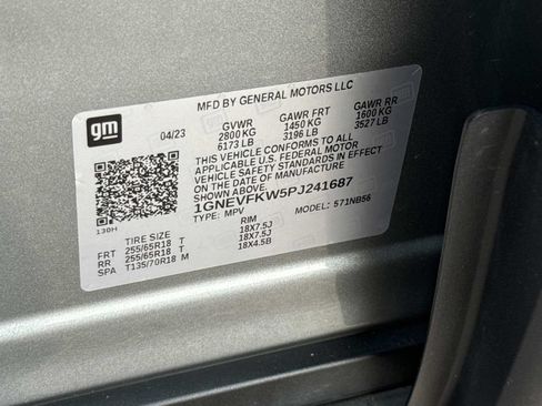 Used 2023 Chevrolet Traverse LS w/ Safety Package AWD/4WD image 31