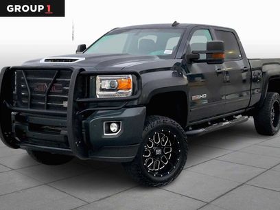 Used 2018 GMC Sierra 2500 SLT w/ Duramax Plus Package