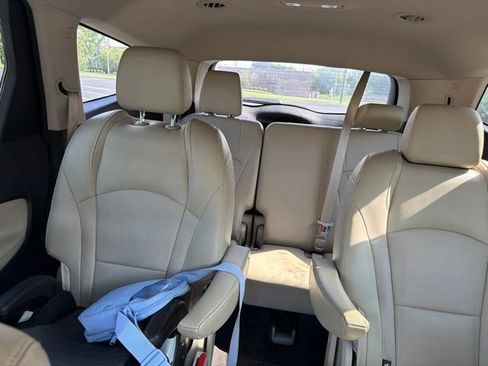 Used 2020 Buick Enclave Essence AWD/4WD image 13