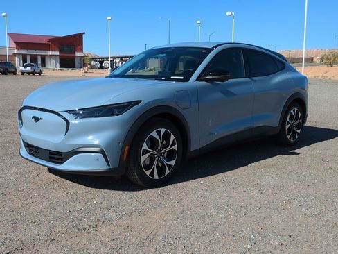 Used 2024 Ford Mustang Mach-E Select w/ Comfort Package Lite image 8