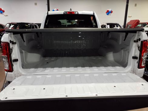 Used 2023 RAM 1500 Big Horn AWD/4WD image 8