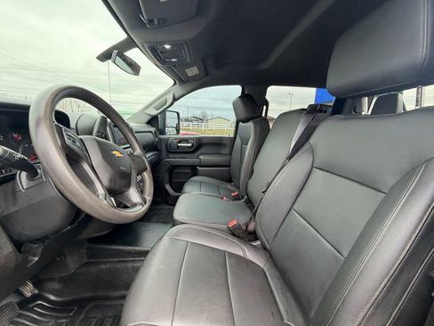 Used 2021 Chevrolet Silverado 2500 W/T w/ WT Convenience Package image 11