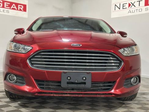 Used 2013 Ford Fusion SE image 3