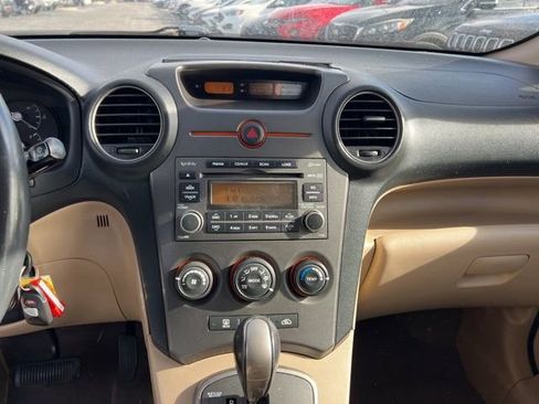 Used 2008 Kia Rondo EX w/ Premium Pkg image 16