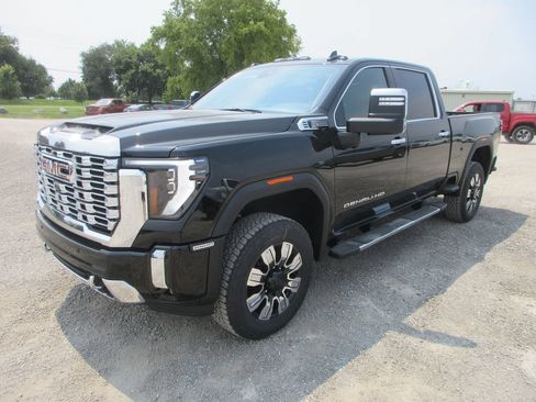New 2026 GMC Sierra 2500 Denali w/ Denali Reserve Package AWD/4WD image 10