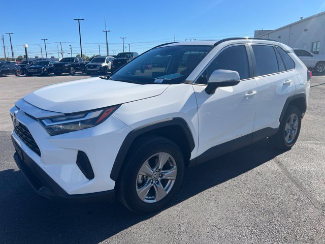 Used 2023 Toyota RAV4 XLE w/ Convenience Package FWD image 1