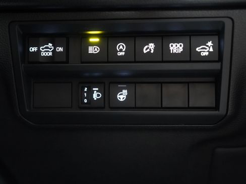 Used 2025 Toyota Tundra SR5 image 30