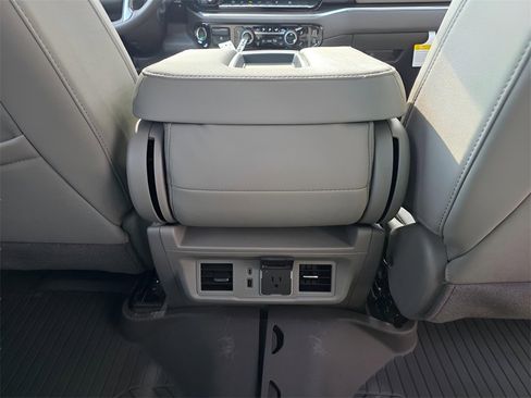 New 2026 Chevrolet Silverado 2500 LT w/ Texas Edition image 14