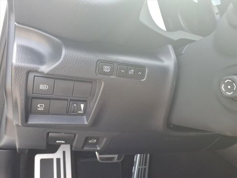 Used 2023 Lexus IS 350 F Sport w/ Navigation Package image 27