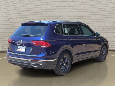 Used 2022 Volkswagen Tiguan SE FWD image 5