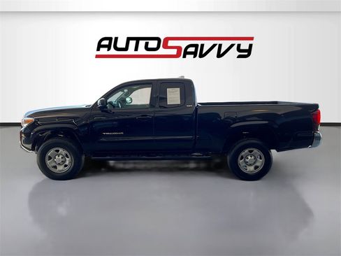 Used 2021 Toyota Tacoma SR5 image 4