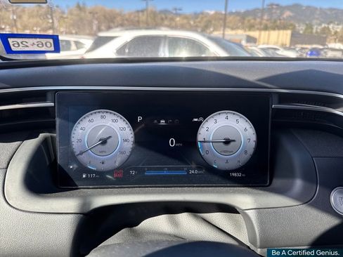 Used 2023 Hyundai Tucson Limited image 46
