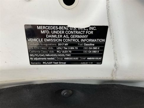 Used 2017 Mercedes-Benz C 300 4MATIC Sedan image 24