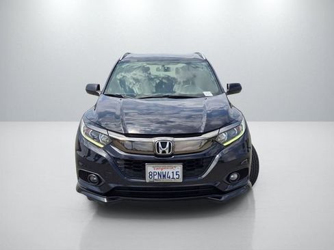 Used 2019 Honda HR-V Sport image 2