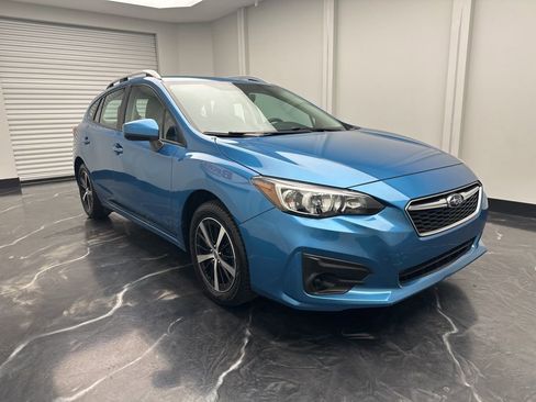 Used 2019 Subaru Impreza 2.0i Premium image 2