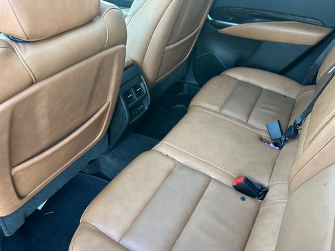 Used 2021 Cadillac XT4 Sport image 14