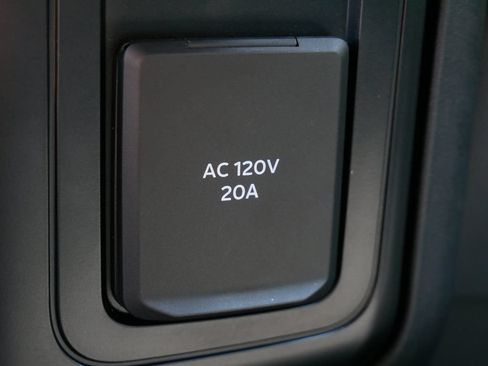 Used 2025 Ford F350 XLT w/ 360-Degree Camera Package AWD/4WD image 26