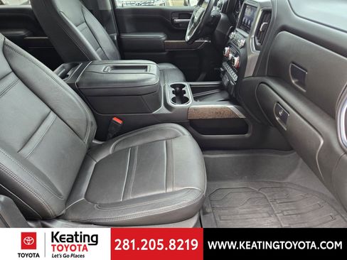 Used 2022 GMC Sierra 2500 Denali w/ Denali Ultimate Package image 18