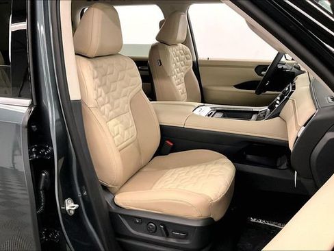 New 2026 Nissan Armada Platinum Reserve w/ Accent Package AWD/4WD image 41