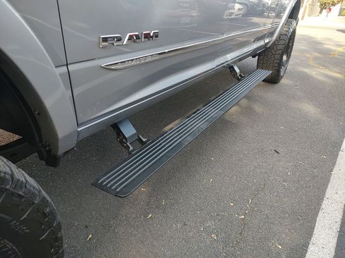 Used 2019 RAM 2500 Limited image 27