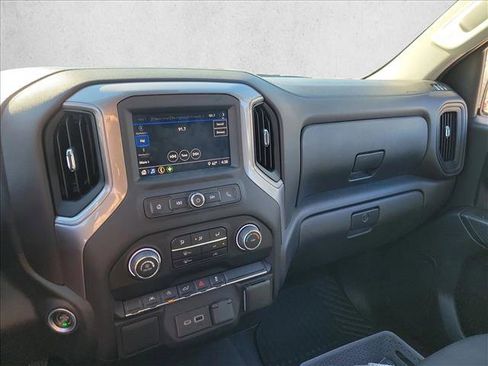 Used 2022 Chevrolet Silverado 1500 Custom image 22