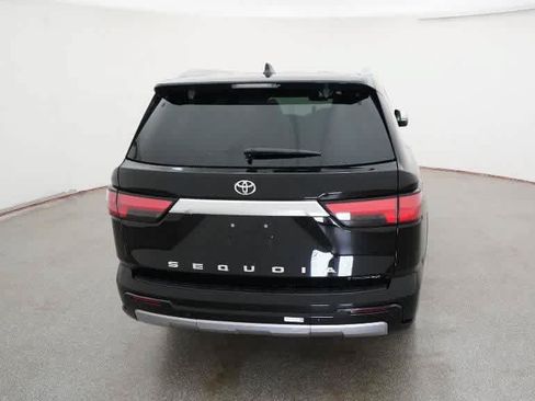 Used 2026 Toyota Sequoia Capstone AWD/4WD image 6