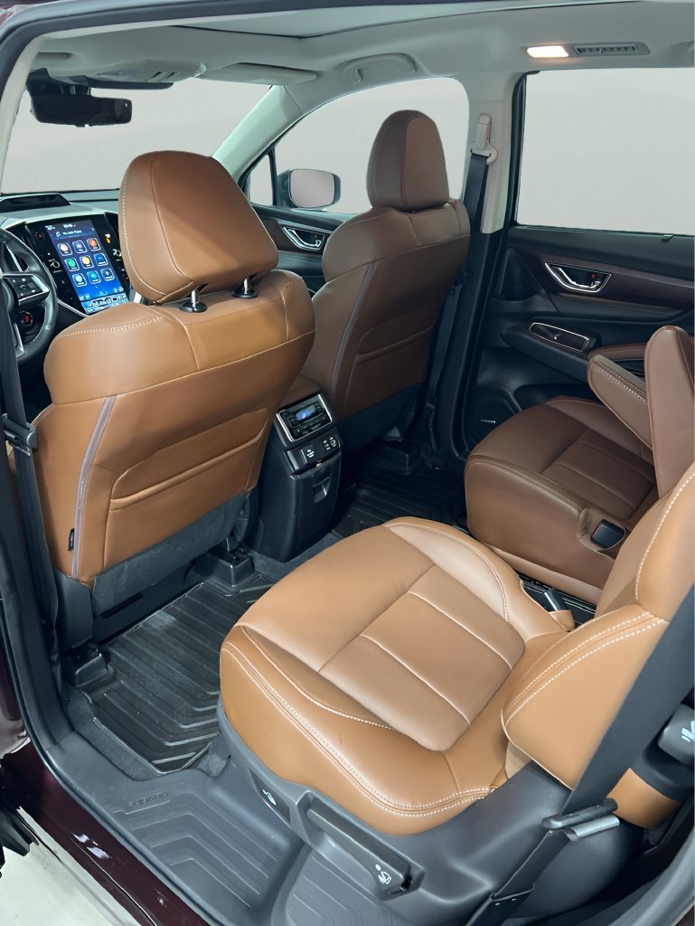 Used 2023 Subaru Ascent Touring AWD/4WD image 9