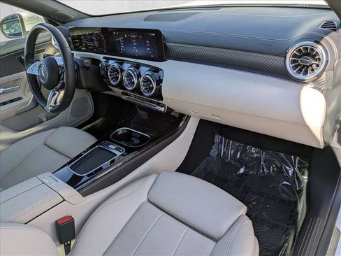 Used 2024 Mercedes-Benz CLA 250 image 23