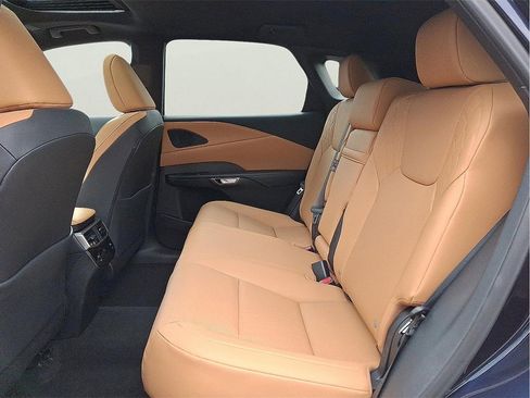 Used 2025 Lexus RX 350 Premium image 11