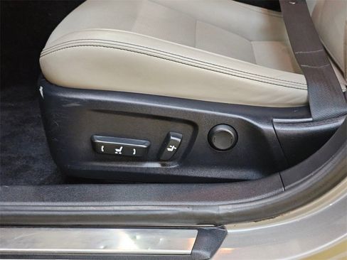 Used 2014 Lexus IS 250 image 24