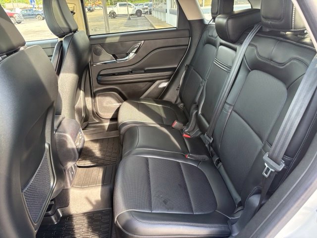 Used 2024 Lincoln Corsair AWD w/ Equipment Group 101A image 18