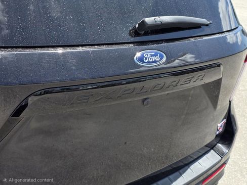 Used 2022 Ford Explorer ST w/ Equipment Group 401A AWD/4WD image 38