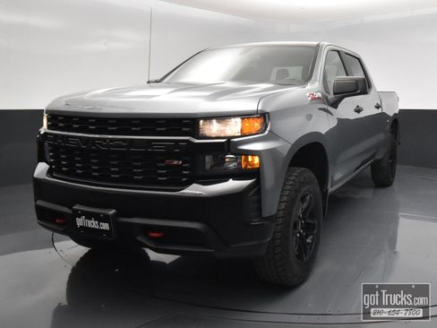 Used 2019 Chevrolet Silverado 1500 Custom Trail Boss AWD/4WD image 45