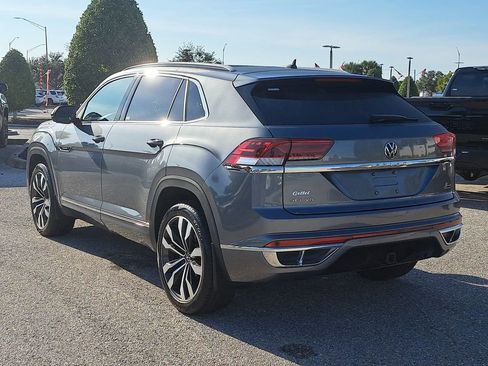 Used 2020 Volkswagen Atlas Cross Sport SEL Premium R-Line image 4