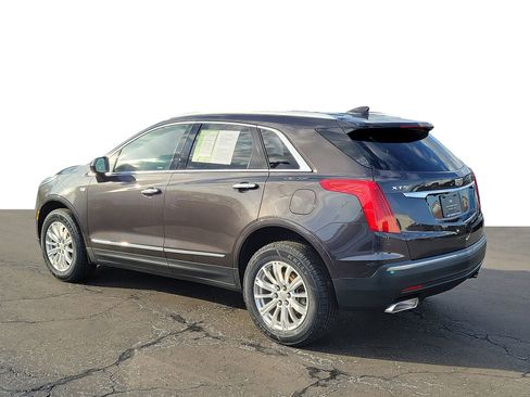 Used 2018 Cadillac XT5 FWD image 4
