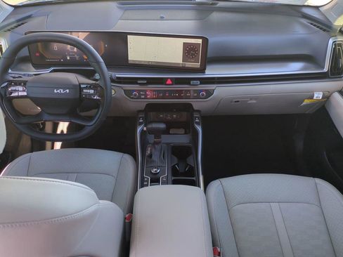 New 2026 Kia EV9 Wind image 15