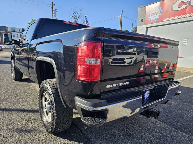 Used 2017 GMC Sierra 2500 4x4 Crew Cab image 7