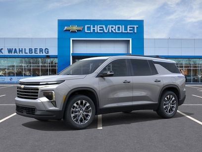 New 2026 Chevrolet Traverse LT w/ Sun and Wheel Package