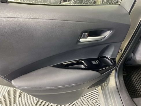 Used 2019 Toyota Corolla SE FWD image 24
