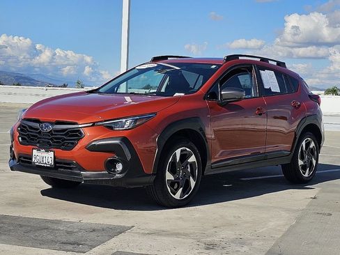 Certified 2024 Subaru Crosstrek 2.5i Limited w/ Crosstrek Mirror Package image 6