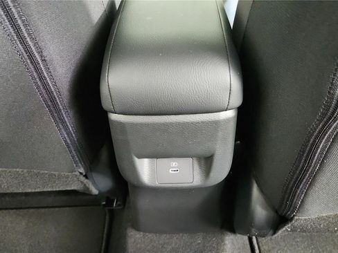 New 2025 Nissan Versa SV w/ Trunk Package image 20