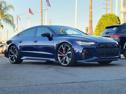 Used 2021 Audi RS 7 4.0T w/ Carbon Optic Package image 31