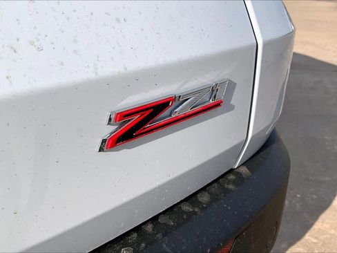 New 2026 Chevrolet Traverse Z71 w/ Driver Confidence Package image 16