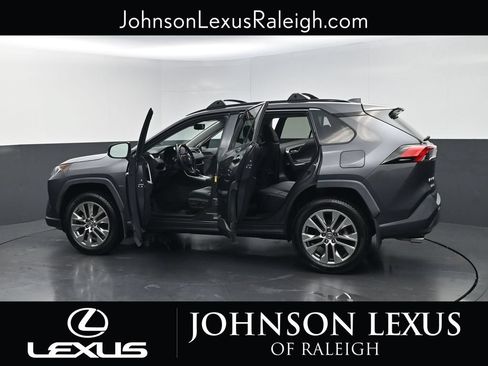 Used 2019 Toyota RAV4 Limited w/ All Weather Liner Package AWD/4WD image 36