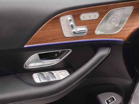 Used 2026 Mercedes-Benz GLE 450 4MATIC image 21