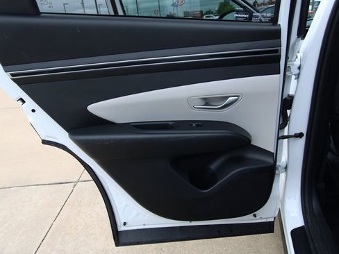 Used 2022 Hyundai Tucson SEL AWD/4WD image 35