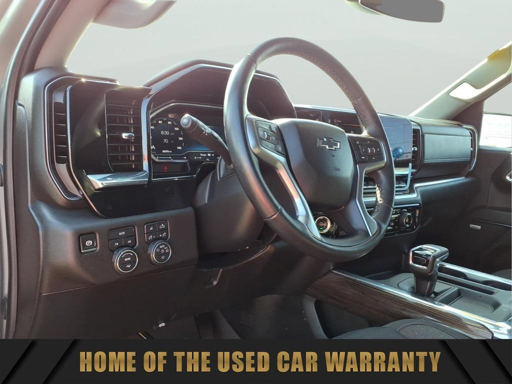 Used 2024 Chevrolet Silverado 1500 RST w/ Convenience Package II AWD/4WD image 17