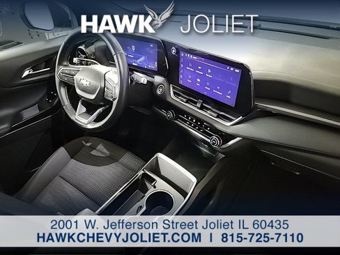 Used 2025 Chevrolet Equinox LT FWD image 22